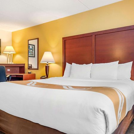 Quality Inn & Suites Zanesville Exterior foto