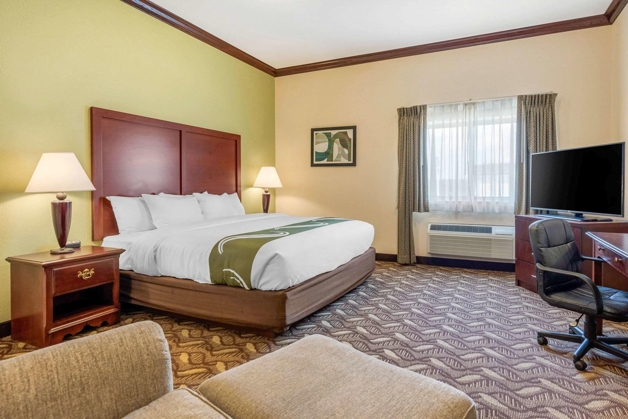 Quality Inn & Suites Zanesville Exterior foto