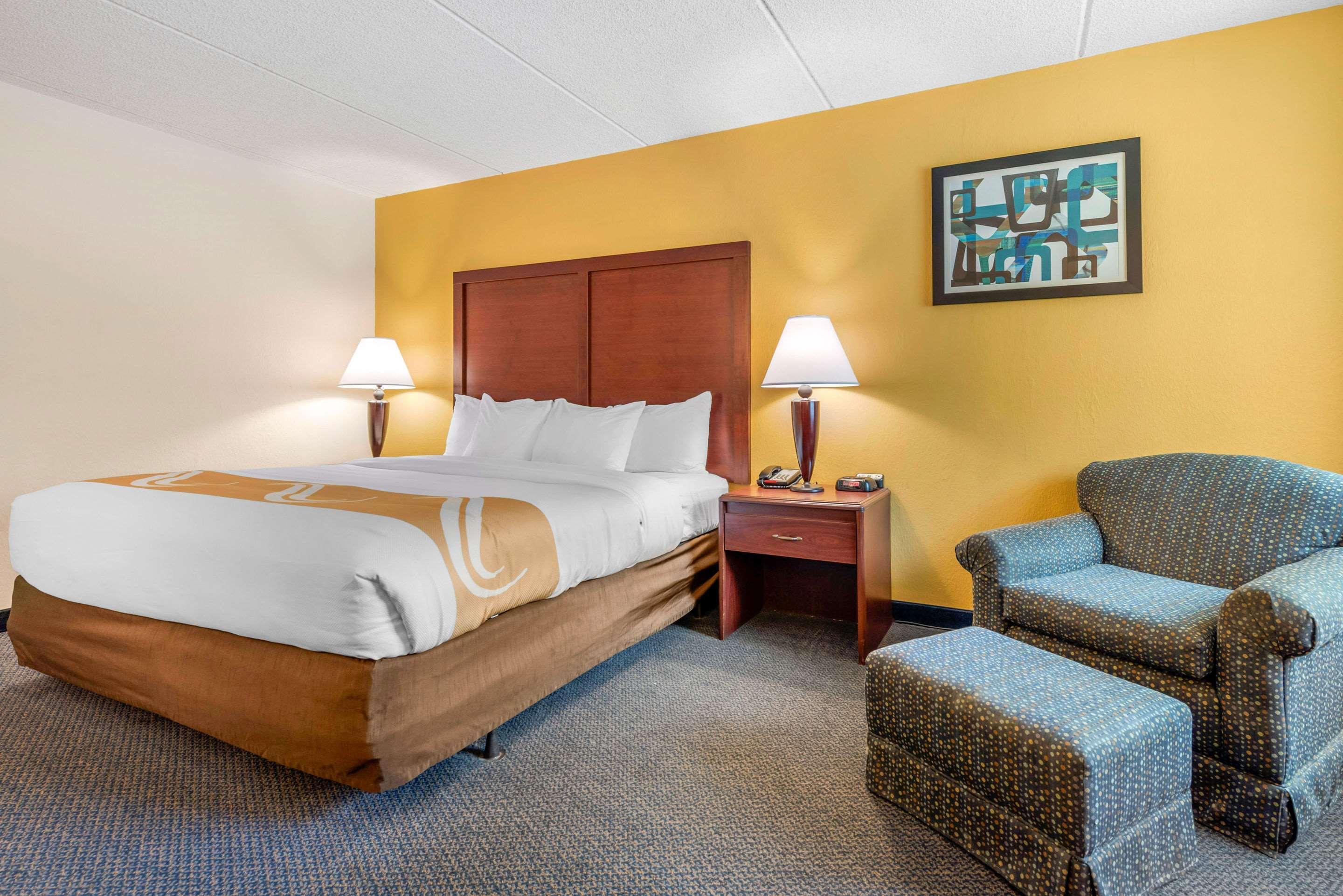Quality Inn & Suites Zanesville Exterior foto