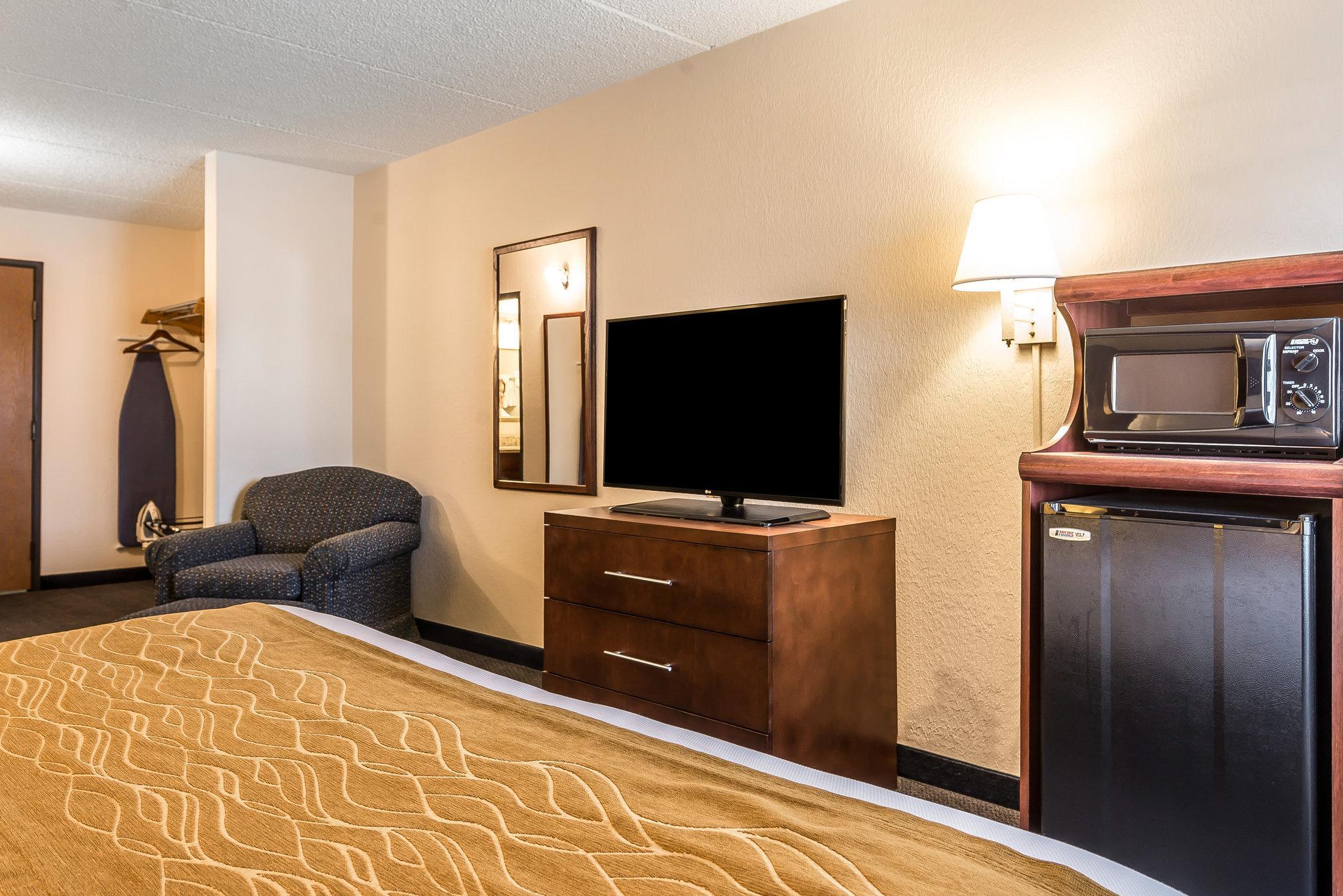 Quality Inn & Suites Zanesville Exterior foto