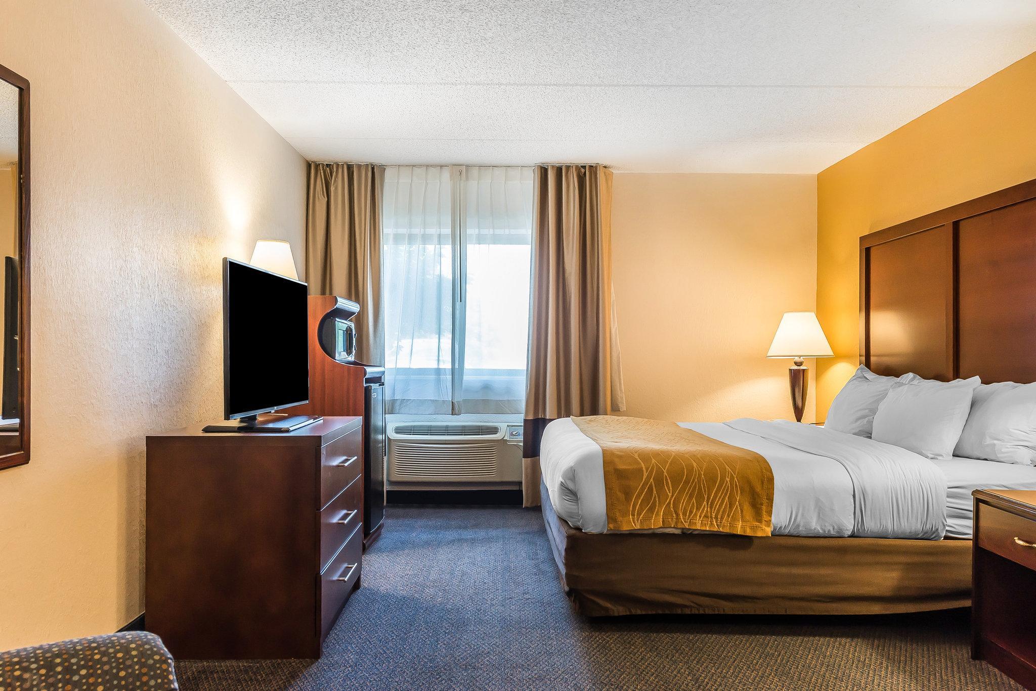 Quality Inn & Suites Zanesville Exterior foto
