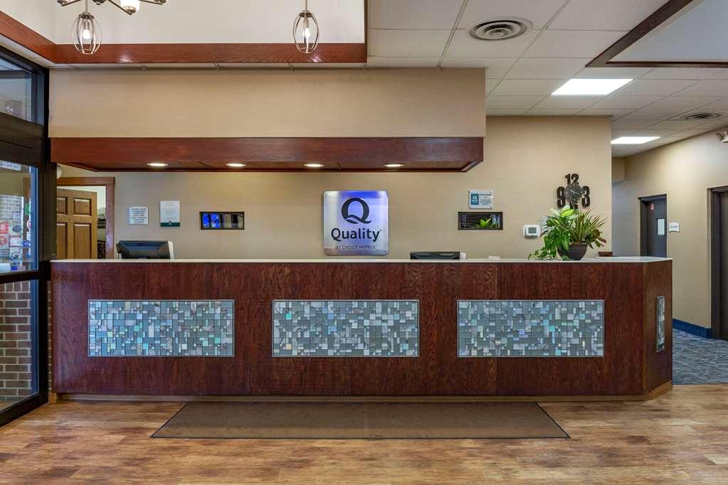 Quality Inn & Suites Zanesville Interior foto